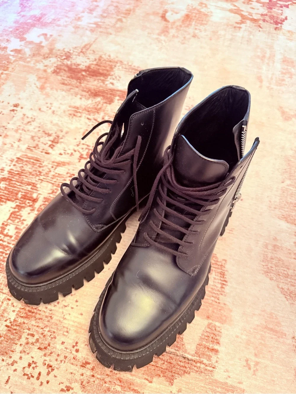Gucci Men's Black Lace-Up Lug Sole Boots